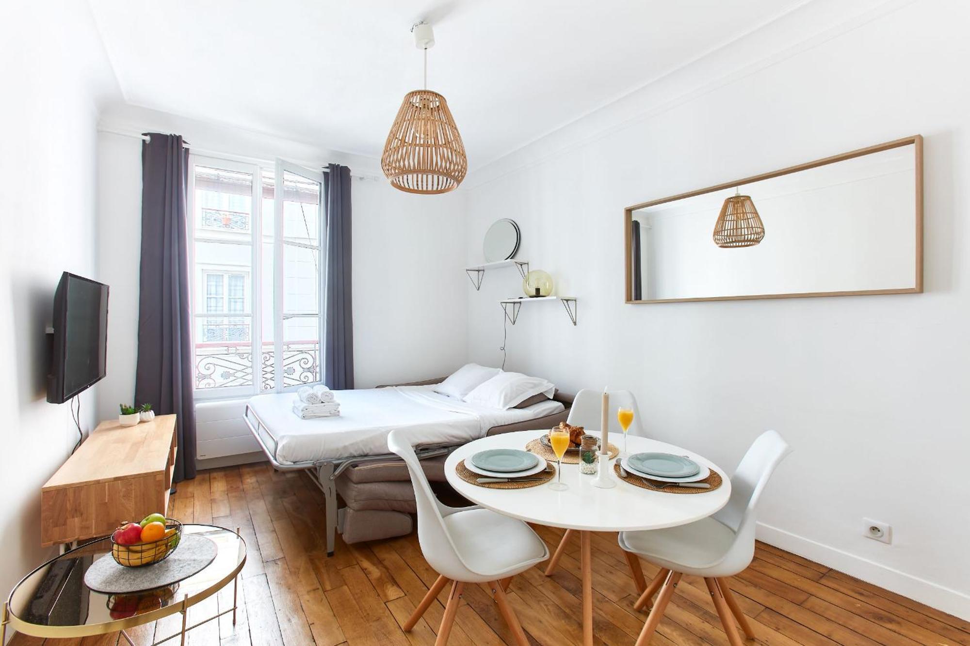 Montmartre & Rue Durantin - 1Br - Cityapartmentstay Париж Екстериор снимка