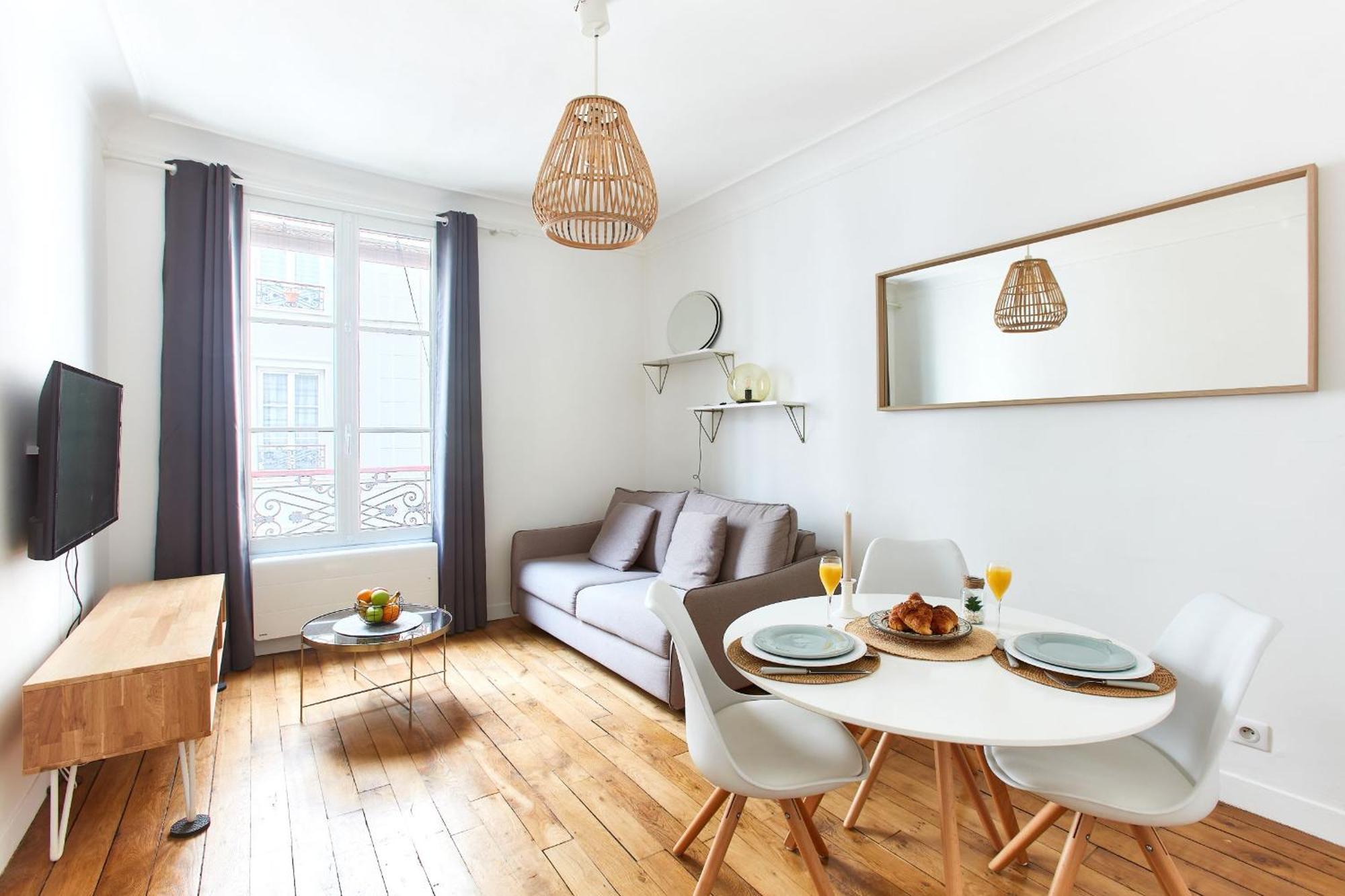 Montmartre & Rue Durantin - 1Br - Cityapartmentstay Париж Екстериор снимка