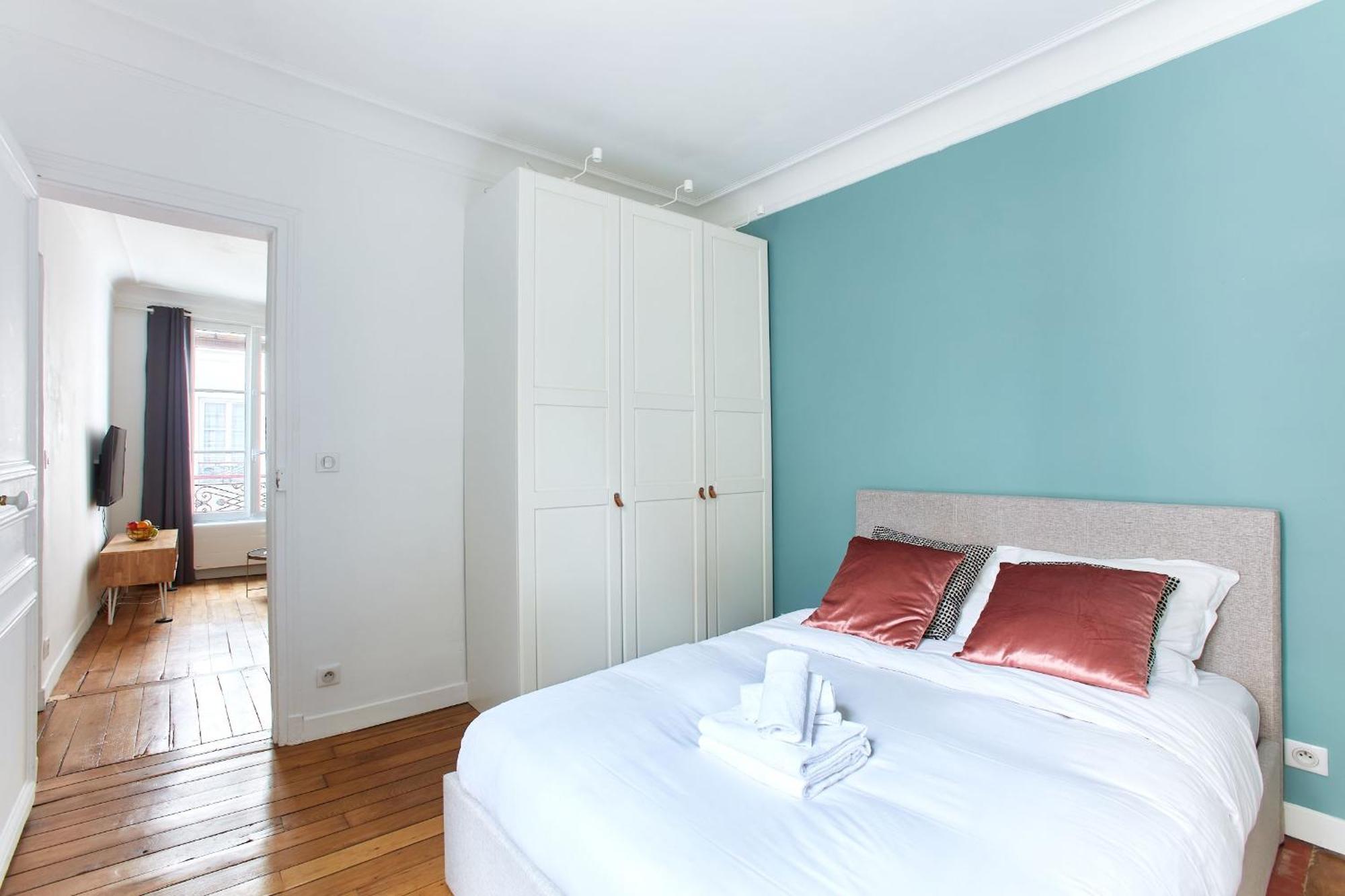 Montmartre & Rue Durantin - 1Br - Cityapartmentstay Париж Екстериор снимка